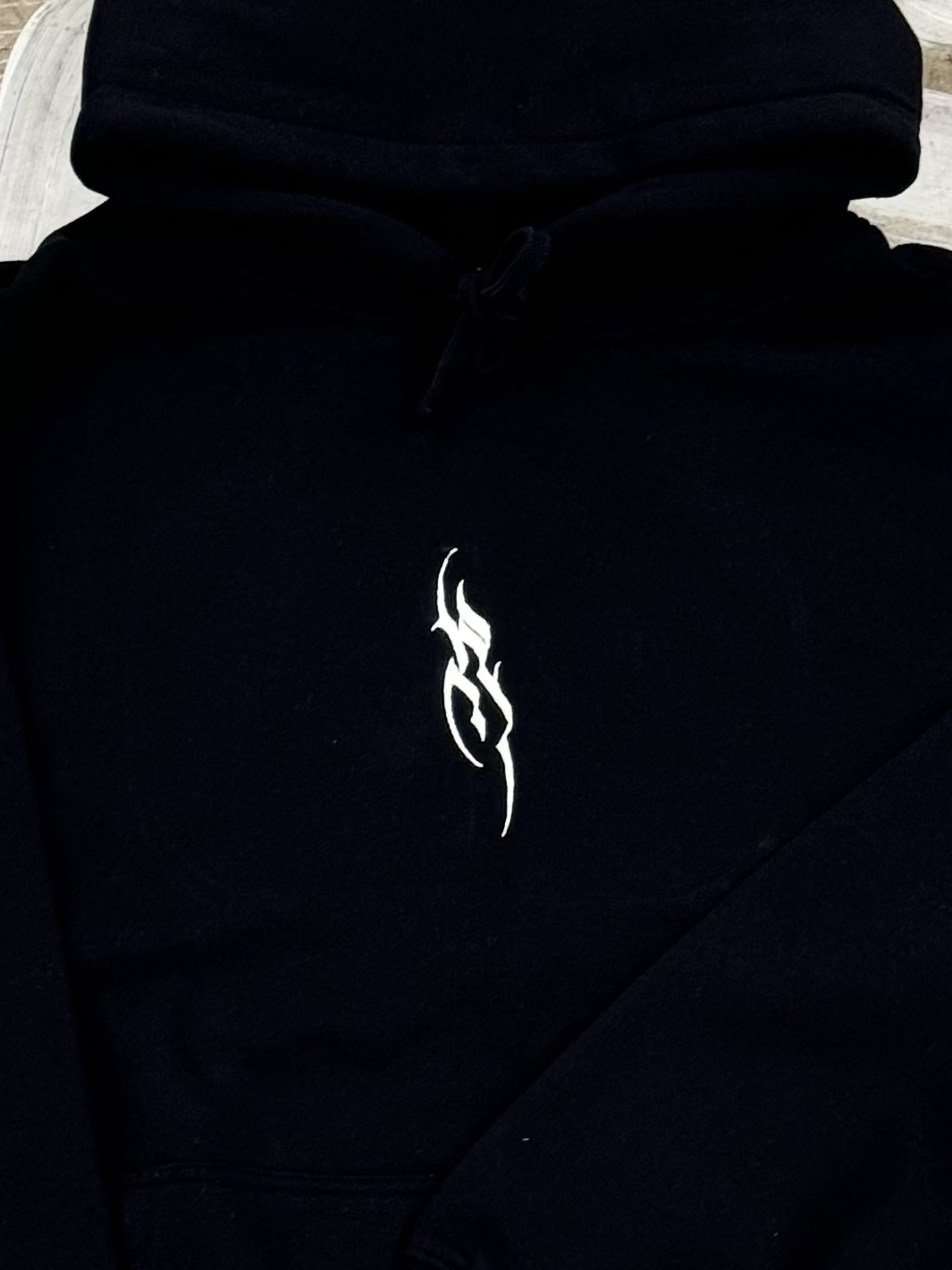 [Pre-Order] Initial Heavy hoodie